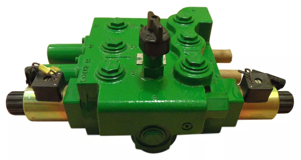 John Deere RE248041 Sauer Danfoss Selective Control Hydraulic Valve Assembly
