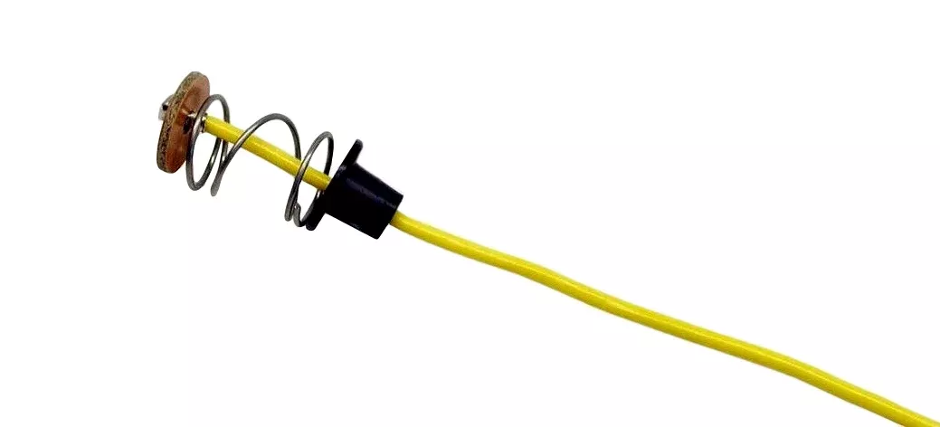 Peterson 411-07 Single Contact Light Bulb Pigtail Plug