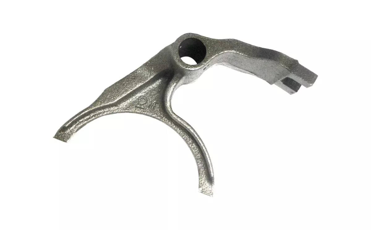Transmission Internal Shift Fork For 3rd & 4th Gear. Part Number: 97101497.