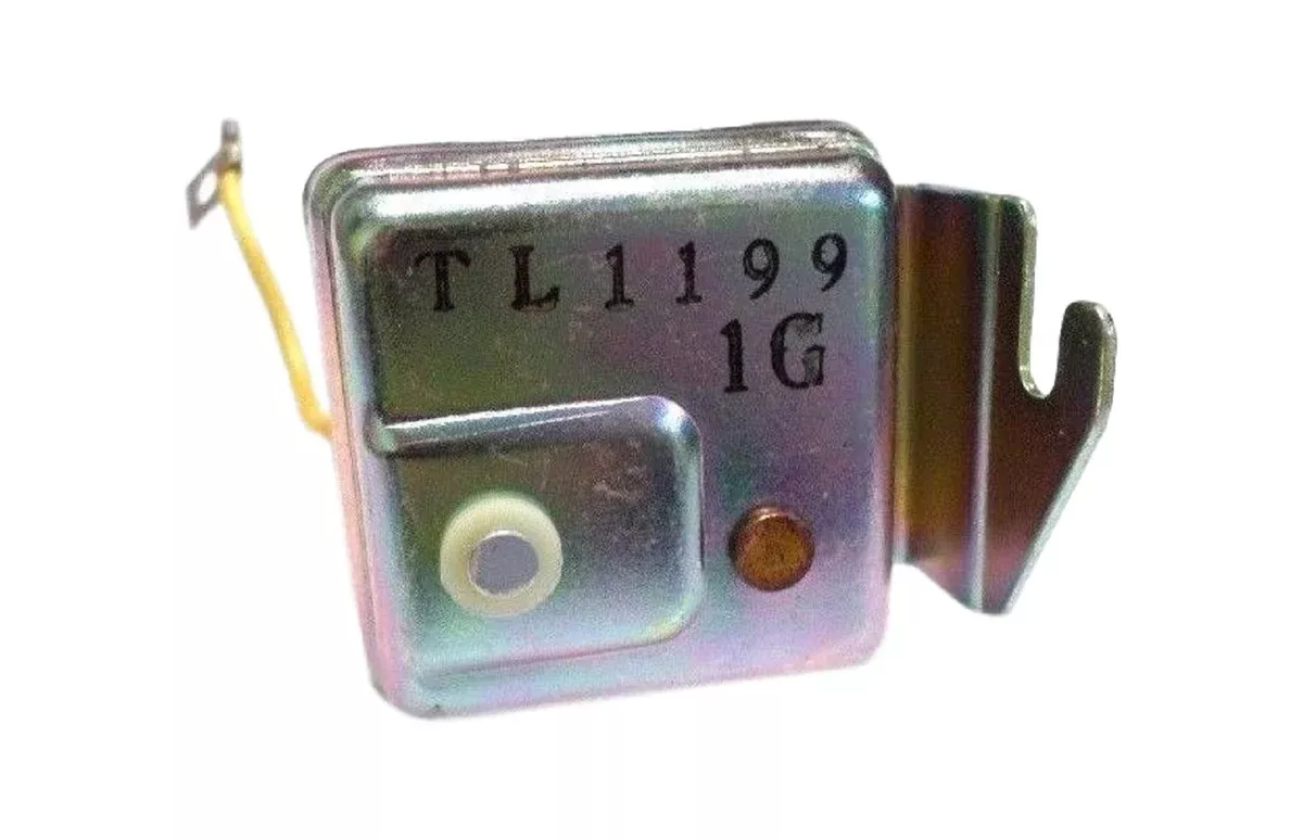 World Parts 16-5709 Voltage Regulator 165709